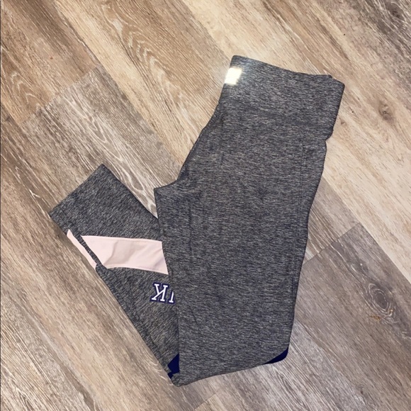 PINK Victoria's Secret Pants - PINK brand leggings, size medium